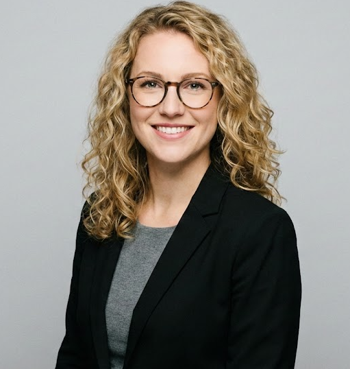 Professional AI headshot example 4